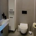 Rannaaeaerne Modernne Korter Uues Majas Пярну