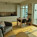 Апартаменты Rannaaeaerne Modernne Korter Uues Majas *