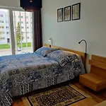 Rannaaeaerne Modernne Korter Uues Majas * Пярну