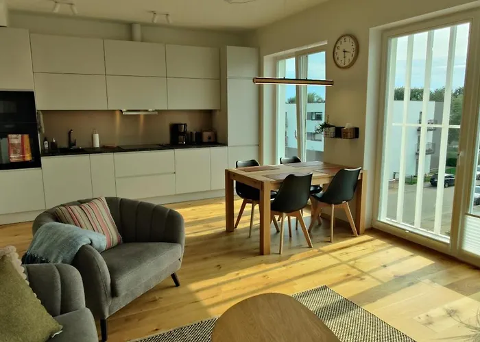 Apartment Rannaaeaerne Modernne Korter Uues Majas *