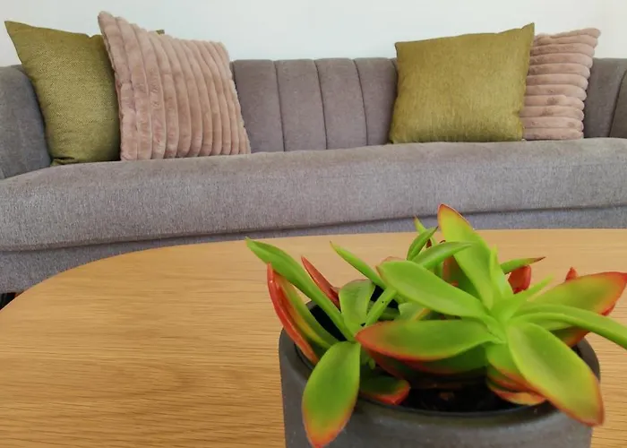 Rannaaeaerne Modernne Korter Uues Majas * Пярну