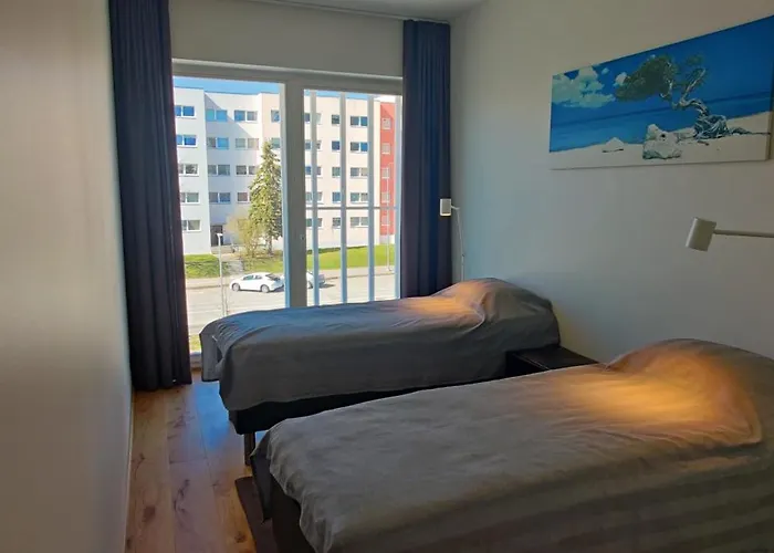 Rannaaeaerne Modernne Korter Uues Majas Apartment Parnu